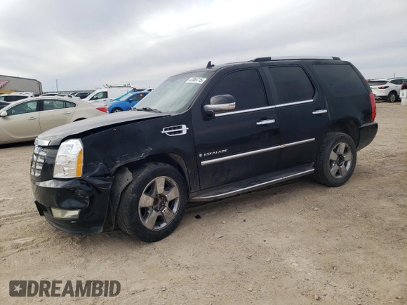 2007 Cadillac Escalade z VIN 1GYEC63857R355604, wystawiony jako Copart lot #47065715 z przebiegiem 199 631 mil mil oraz Szkoda całkowita • Salvage title. Historia ofert i sprzedaży dostępna na DreamBid. Obrazek 1.