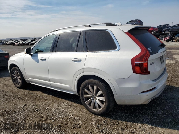 2016 Volvo XC90 T6 Momentum with VIN YV4A22PK0G1074313, listed as a Copart auction lot 42421865 with 69,966 mi miles and Salvage Title. Bid and sale history available at carsss.com. Image 2.