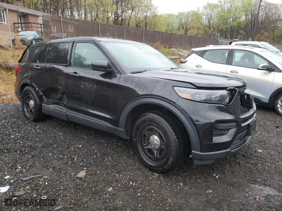 2020 Ford Police Interceptor Utility with VIN 1FM5K8AB8LGD00228, listed as a Copart auction lot 52866225 with 161,821 mi miles and Clean Title. Bid and sale history available at carsss.com. Image 4.