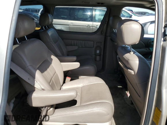 2000 Toyota Sienna LE with VIN 4T3ZF13C1YU288572, listed as a Copart auction lot 46656064 with 205,351 mi miles and Non Repairable. Bid and sale history available at DreamBid. Image 11.