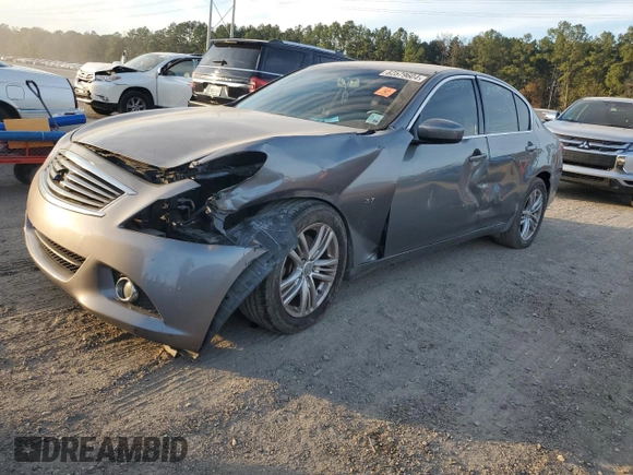 2015 Infiniti Q40 with VIN JN1CV6AR0FM650630, listed as a Copart auction lot 82579604 with 104,324 mi miles and Salvage Title. Bid and sale history available at carsss.com. Image 1.
