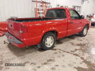 2003 GMC Sonoma SLS with VIN 1GTCS14X838120039, listed as a IAAI auction lot 41471166 with 114,099 mi miles. Bid and sale history available at carsss.com. Image 4.