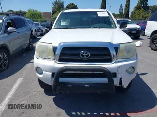2008 Toyota Tacoma PreRunner with VIN 5TEJU62N68Z473062, listed as a IAAI auction lot 41988269 with 96,461 mi miles. Bid and sale history available at carsss.com. Image 12.