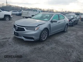 2020 Acura TLX w/Technology Pkg with VIN 19UUB1F52LA012204, listed as a IAAI auction lot 41467041 with 31,484 mi miles. Bid and sale history available at carsss.com. Image 2.