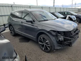 2024 Volkswagen Tiguan SEL R-Line with VIN 3VV4B7AXXRM078328, listed as a Copart auction lot 83081424 with 11,968 mi miles and Salvage Title. Bid and sale history available at carsss.com. Image 4.
