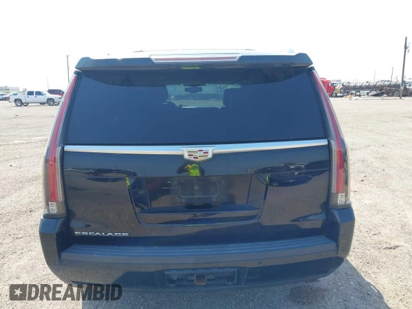 2017 Cadillac Escalade z VIN 1GYS3AKJ4HR338806, wystawiony jako IAAI lot #41941193 z przebiegiem 119 865 mil mil oraz . Historia ofert i sprzedaży dostępna na DreamBid. Obrazek 16.