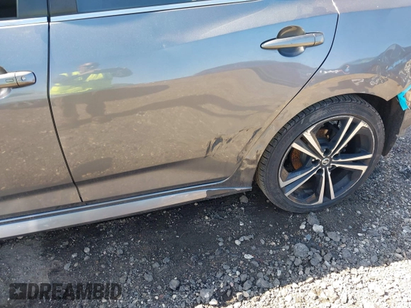 2020 Nissan Sentra SR z VIN 3N1AB8DVXLY262821, wystawiony jako IAAI lot #42085696 z przebiegiem 102 191 mil mil oraz . Historia ofert i sprzedaży dostępna na DreamBid. Obrazek 18.