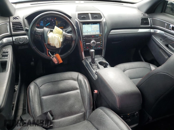 2018 Ford Explorer Sport with VIN 1FM5K8GT2JGB78916, listed as a Copart auction lot 59414335 with 121,842 mi miles and Salvage title. Bid and sale history available at DreamBid. Image 8.