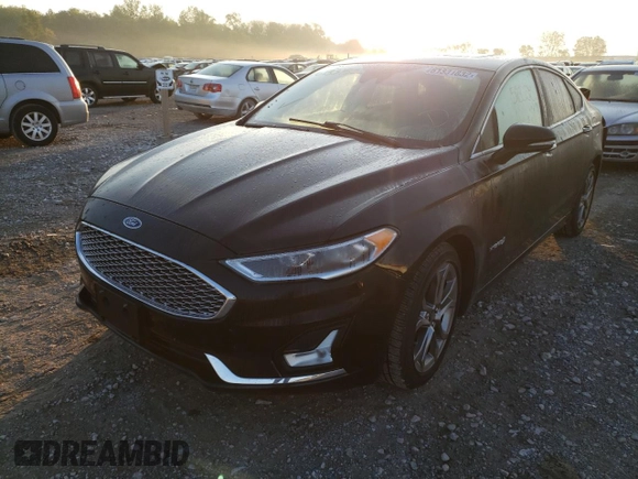 2020 Ford Fusion Hybrid Titanium with VIN 3FA6P0RU6LR100352, listed as a Copart auction lot 61331832 with 52,038 mi miles. Bid and sale history available at carsss.com. Image 2.