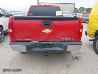 2008 Chevrolet Silverado 1500 LT w/1LT with VIN 2GCEC19J581317917, listed as a IAAI auction lot 41634804 with 129,305 mi miles. Bid and sale history available at carsss.com. Image 12.