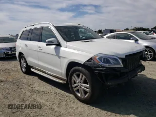 2015 Mercedes-Benz GL-Class GL 350 BlueTEC with VIN 4JGDF2EE8FA552490, listed as a Copart auction lot 71844483 with 137,436 mi miles. Bid and sale history available at carsss.com. Image 4.
