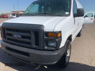 2014 Ford Econoline Cargo Commercial z VIN 1FTNE1EW7EDA44488, wystawiony jako IAAI lot #42516819 z przebiegiem 253 951 mil mil oraz . Historia ofert i sprzedaży dostępna na DreamBid. Obrazek 12.