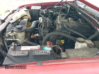 2008 Ford Explorer XLT z VIN 1FMEU63E88UA79924, wystawiony jako IAAI lot #42949201 z przebiegiem 227 539 mil mil oraz . Historia ofert i sprzedaży dostępna na DreamBid. Obrazek 22.