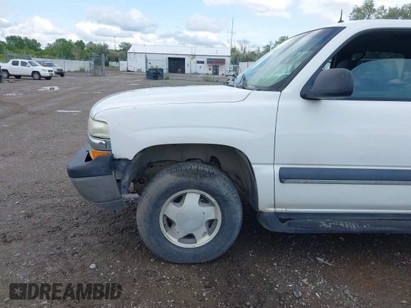 2002 Chevrolet Suburban Z71 с VIN 3GNFK16Z42G220862, выставлен на аукционе IAAI как лот 42328110 с пробегом 276 171 миль миль и . История ставок и продаж доступна на DreamBid. Изображение 6.
