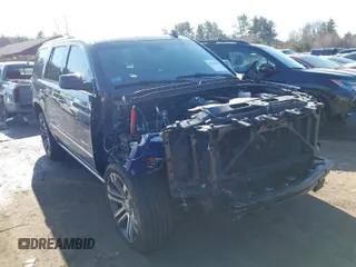 2020 GMC Yukon Denali with VIN 1GKS2CKJXLR204111, listed as a IAAI auction lot 41745764 with 76,364 mi miles. Bid and sale history available at carsss.com. Image 1.