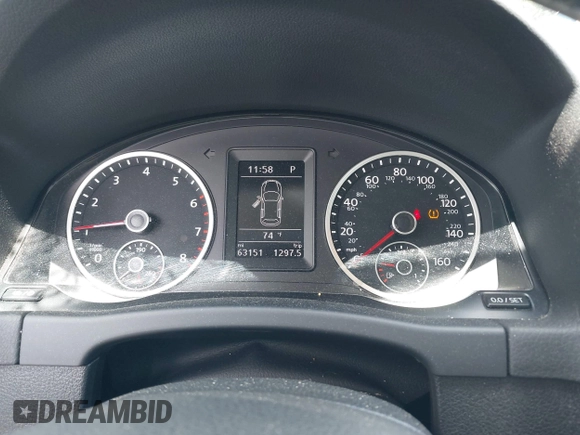 2017 Volkswagen Tiguan S z VIN WVGAV7AX3HK043141, wystawiony jako IAAI lot #42259813 z przebiegiem 63 151 mil mil oraz . Historia ofert i sprzedaży dostępna na DreamBid. Obrazek 7.
