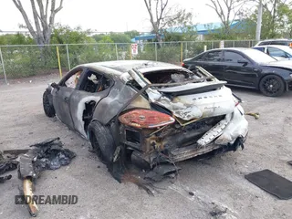 2016 Porsche Panamera 4 z VIN WP0AA2A78GL006176, wystawiony jako IAAI lot #41987545 z przebiegiem Nie podano mil oraz . Historia ofert i sprzedaży dostępna na DreamBid. Obrazek 15.
