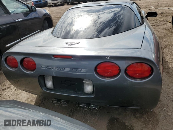 2003 Chevrolet Corvette with VIN 1G1YY22G635114652, listed as a Copart auction lot 68478574 with 85,083 mi miles and Salvage Title. Bid and sale history available at carsss.com. Image 6.