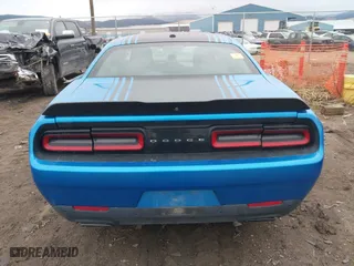 2015 Dodge Challenger R/T with VIN 2C3CDZAT3FH816496, listed as a IAAI auction lot 41194361 with 1 mi miles. Bid and sale history available at carsss.com. Image 16.