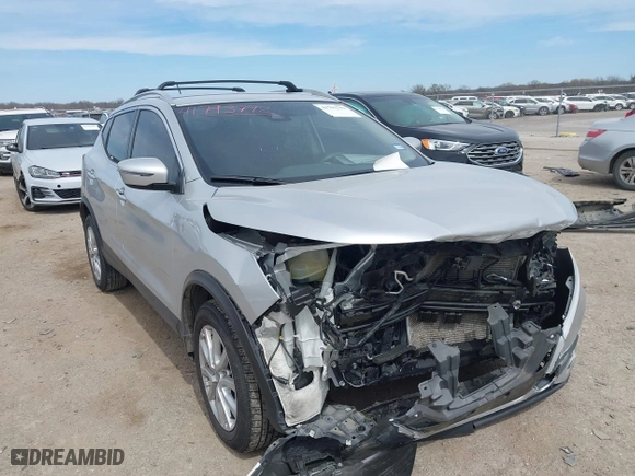 2020 Nissan Rogue Sport SV with VIN JN1BJ1CV6LW548611, listed as a IAAI auction lot 41793792 with 39,562 mi miles. Bid and sale history available at carsss.com. Image 1.