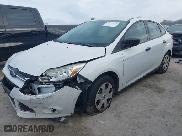 2013 Ford Focus S with VIN 1FADP3E20DL332636, listed as a IAAI auction lot 40917274 with 112,956 mi miles. Bid and sale history available at carsss.com. Image 17.