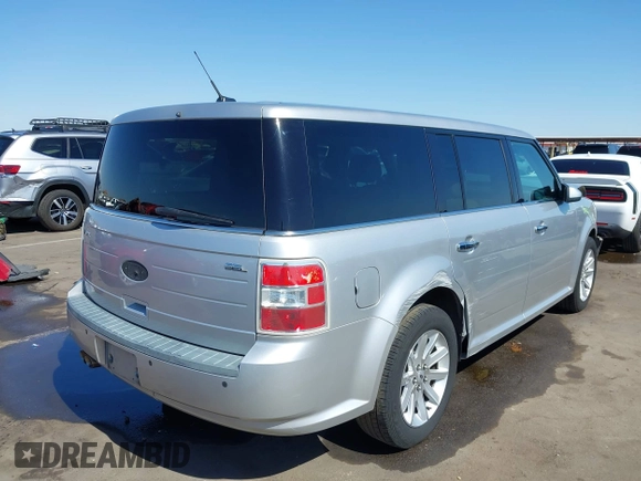 2011 Ford Flex SEL z VIN 2FMGK5CC6BBD33666, wystawiony jako IAAI lot #42237123 z przebiegiem 205 239 mil mil oraz . Historia ofert i sprzedaży dostępna na DreamBid. Obrazek 4.