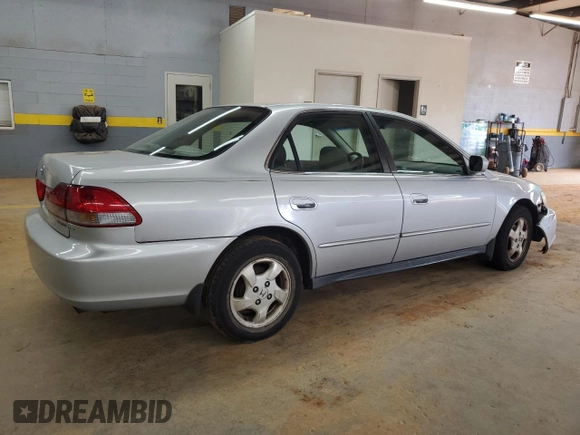 2002 Honda Accord LX z VIN 1HGCG56402A037757, wystawiony jako Copart lot #54346295 z przebiegiem Nie podano mil oraz Szkoda całkowita • Salvage title. Historia ofert i sprzedaży dostępna na DreamBid. Obrazek 3.
