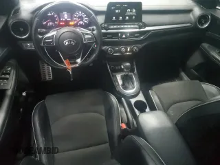 2021 Kia Forte GT-Line z VIN 3KPF34AD0ME349439, wystawiony jako Copart lot #57508855 z przebiegiem 104 172 mil mil oraz Szkoda całkowita • Salvage title. Historia ofert i sprzedaży dostępna na DreamBid. Obrazek 8.