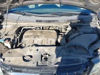 2014 Honda Odyssey LX with VIN 5FNRL5H23EB015067, listed as a IAAI auction lot 41760301 with 167,389 mi miles. Bid and sale history available at carsss.com. Image 10.