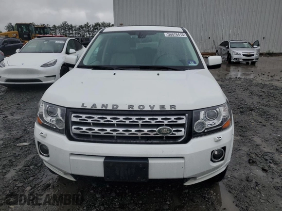 2013 Land Rover LR2 z VIN SALFR2BG4DH327264, wystawiony jako Copart lot #56676415 z przebiegiem 142 451 mil mil oraz Czysty tytuł • Clean title. Historia ofert i sprzedaży dostępna na DreamBid. Obrazek 5.