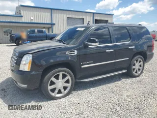 2007 Cadillac Escalade z VIN 1GYFK63847R378038, wystawiony jako Copart lot #55252645 z przebiegiem 192 958 mil mil oraz Szkoda całkowita • Salvage title. Historia ofert i sprzedaży dostępna na DreamBid. Obrazek 1.