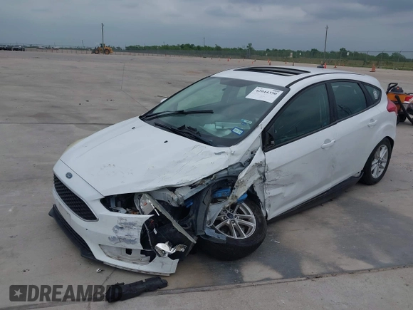 2016 Ford Focus SE with VIN 1FADP3K22GL294626, listed as a IAAI auction lot 42044350 with 70,077 mi miles and . Bid and sale history available at carsss.com. Image 2.