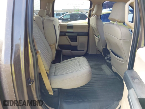 2015 Ford F-150 XLT with VIN 1FTEW1EG8FKE04306, listed as a IAAI auction lot 41864522 with 133,373 mi miles. Bid and sale history available at carsss.com. Image 8.