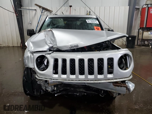 2012 Jeep Patriot Sport with VIN 1C4NJRBBXCD624343, listed as a Copart auction lot 61103315 with 116,728 mi miles and Salvage title. Bid and sale history available at DreamBid. Image 5.