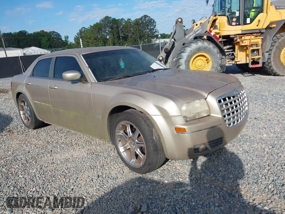 2006 Chrysler 300 Touring with VIN 2C3KA53G26H343090, listed as a IAAI auction lot 42196204 with 175,086 mi miles and . Bid and sale history available at DreamBid. Image 1.