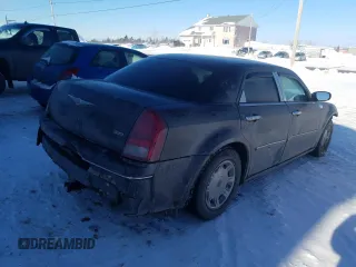 2006 Chrysler 300 Touring with VIN 2C3KA53G16H128994, listed as a Copart auction lot 45585505 with 95,301 mi miles and Salvage Title. Bid and sale history available at carsss.com. Image 3.