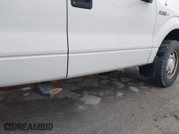 2013 Ford F-150 XL с VIN 1FTFX1EF3DKE62894, выставлен на аукционе IAAI как лот 42248853 с пробегом 233 743 миль миль и . История ставок и продаж доступна на DreamBid. Изображение 20.