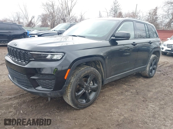 2023 Jeep Grand Cherokee Laredo z VIN 1C4RJHAG4PC599198, wystawiony jako IAAI lot #41741474 z przebiegiem 19 162 mil mil oraz . Historia ofert i sprzedaży dostępna na DreamBid. Obrazek 17.