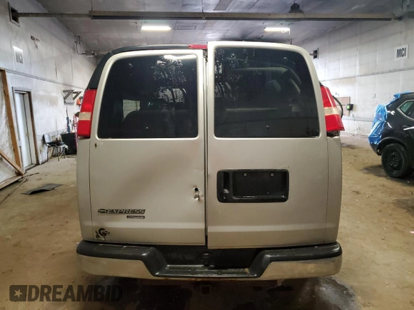 2007 Chevrolet Express Passenger with VIN 1GAHG39U171117105, listed as a Copart auction lot 56726265 with 264,871 mi miles and Clean title. Bid and sale history available at DreamBid. Image 6.