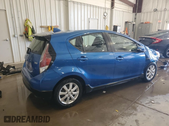 2017 Toyota Prius One with VIN JTDKDTB3XH1590946, listed as a Copart auction lot 55659035 with 93,192 mi miles and Salvage title. Bid and sale history available at DreamBid. Image 3.