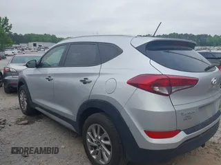 2017 Hyundai Tucson SE with VIN KM8J3CA44HU585714, listed as a IAAI auction lot 42097980 with 96,483 mi miles. Bid and sale history available at carsss.com. Image 14.