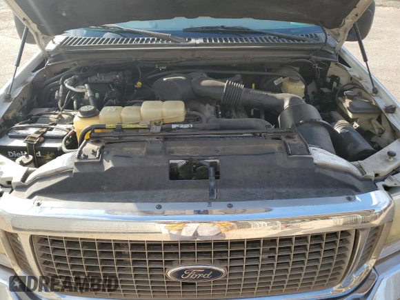 2002 Ford Excursion Limited with VIN 1FMNU43S02EA53250, listed as a Copart auction lot 64440355 with 229,939 mi miles and Clean title. Bid and sale history available at DreamBid. Image 12.