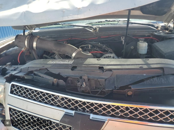 2008 Chevrolet Tahoe 1LT with VIN 1GNFC13088R203171, listed as a Copart auction lot 58320975 with 169,634 mi miles and Salvage title. Bid and sale history available at DreamBid. Image 12.