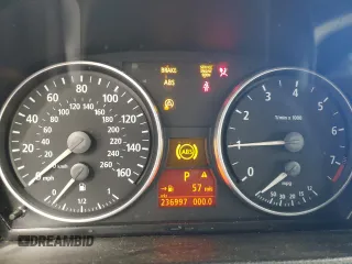2006 BMW 3 Series 325i with VIN WBAVB13546KR64463, listed as a Copart auction lot 55765055 with 236,997 mi miles and Salvage title. Bid and sale history available at DreamBid. Image 9.