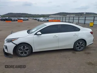 2020 Kia Forte LXS with VIN 3KPF24AD7LE152818, listed as a IAAI auction lot 39011840 with 79,029 mi miles. Bid and sale history available at carsss.com. Image 15.