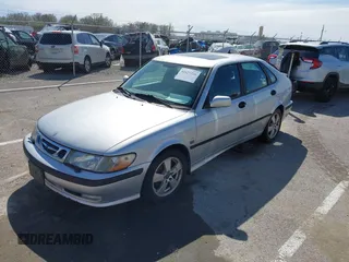 2002 Saab 9-3 z VIN YS3DF58K422029942, wystawiony jako IAAI lot #41827226 z przebiegiem 180 181 mil mil oraz . Historia ofert i sprzedaży dostępna na DreamBid. Obrazek 2.
