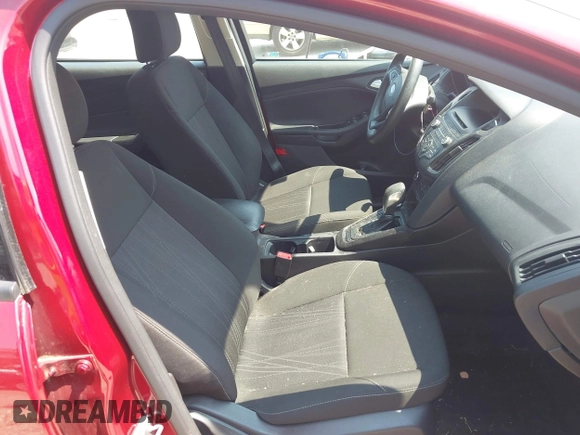 2017 Ford Focus SE z VIN 1FADP3F26HL305624, wystawiony jako IAAI lot #42411111 z przebiegiem 58 865 mil mil oraz . Historia ofert i sprzedaży dostępna na DreamBid. Obrazek 5.
