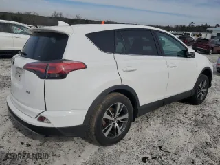 2018 Toyota RAV4 XLE with VIN 2T3WFREV8JW475121, listed as a Copart auction lot 45750735 with 68,909 mi miles and Salvage Title. Bid and sale history available at carsss.com. Image 3.