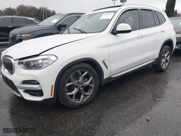 2021 BMW X3 sDrive30i with VIN 5UXTY3C01M9H12586, listed as a IAAI auction lot 41582613 with 44,206 mi miles. Bid and sale history available at carsss.com. Image 2.