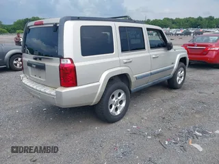 2008 Jeep Commander Sport с VIN 1J8HG48K68C181913, выставлен на аукционе IAAI как лот 42620491 с пробегом 192 384 миль миль и . История ставок и продаж доступна на DreamBid. Изображение 4.